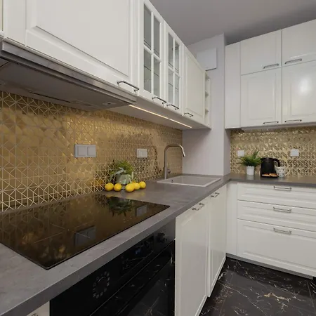 Atmospheric In For 4 Guests By Renters Διαμέρισμα Βαρσοβία