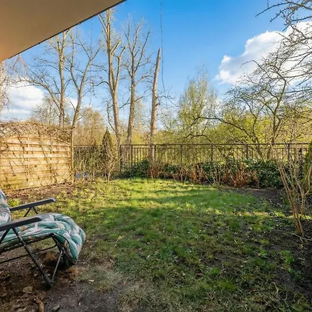 Apartamento Atmospheric In For 4 Guests By Renters Varsóvia