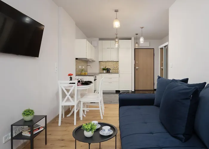 Atmospheric In For 4 Guests By Renters * Varsóvia